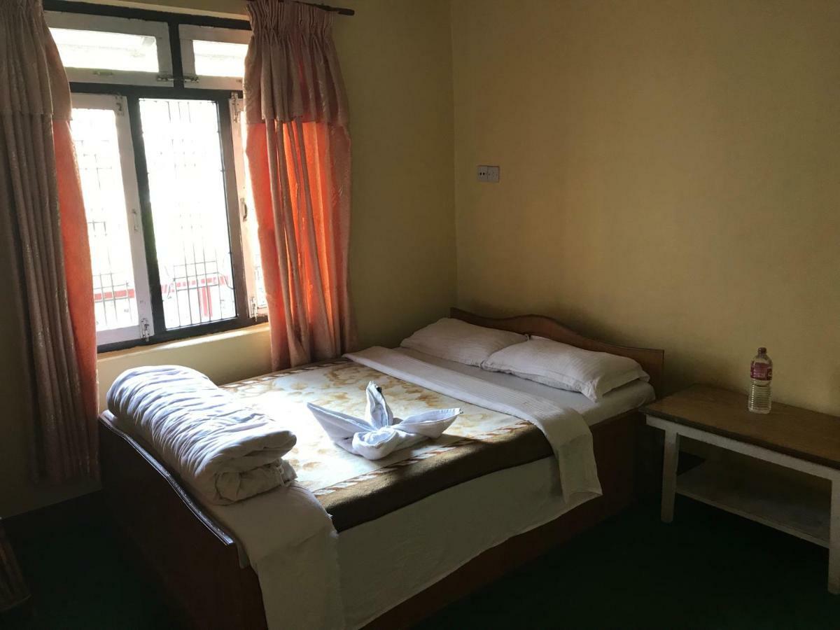 Geo Guest House Pokhara Exterior foto
